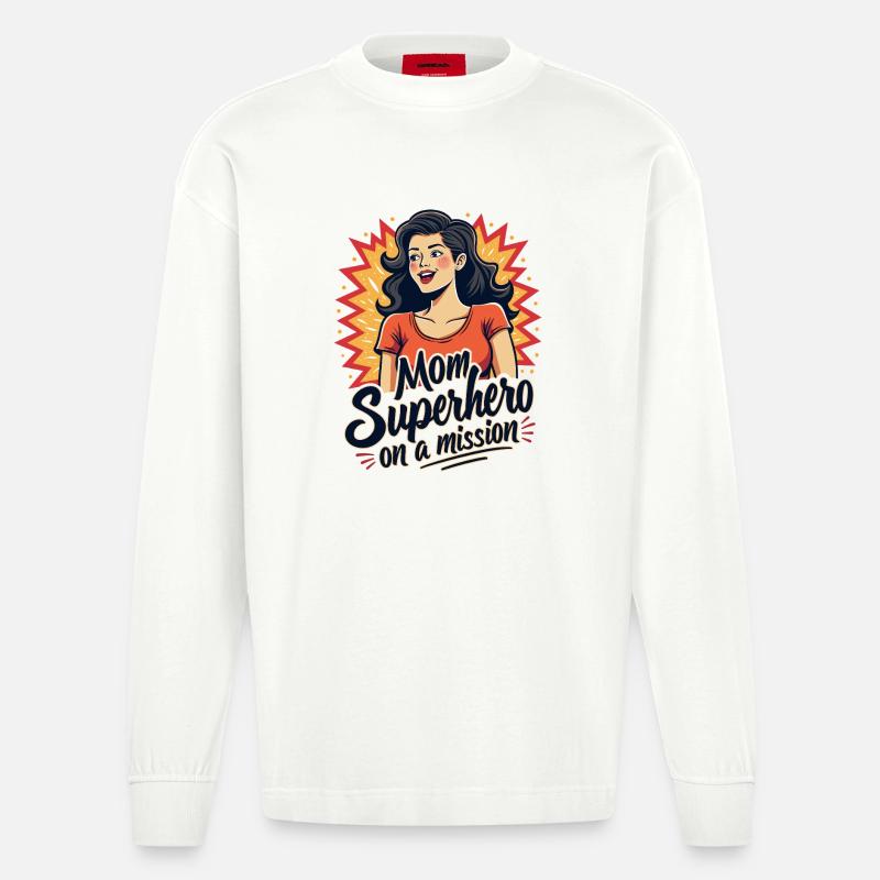 Mutter, Superheldin auf einer Mission ! - Heavyweight Oversized Organic Langarmshirt Made in EU - OFF WHITE