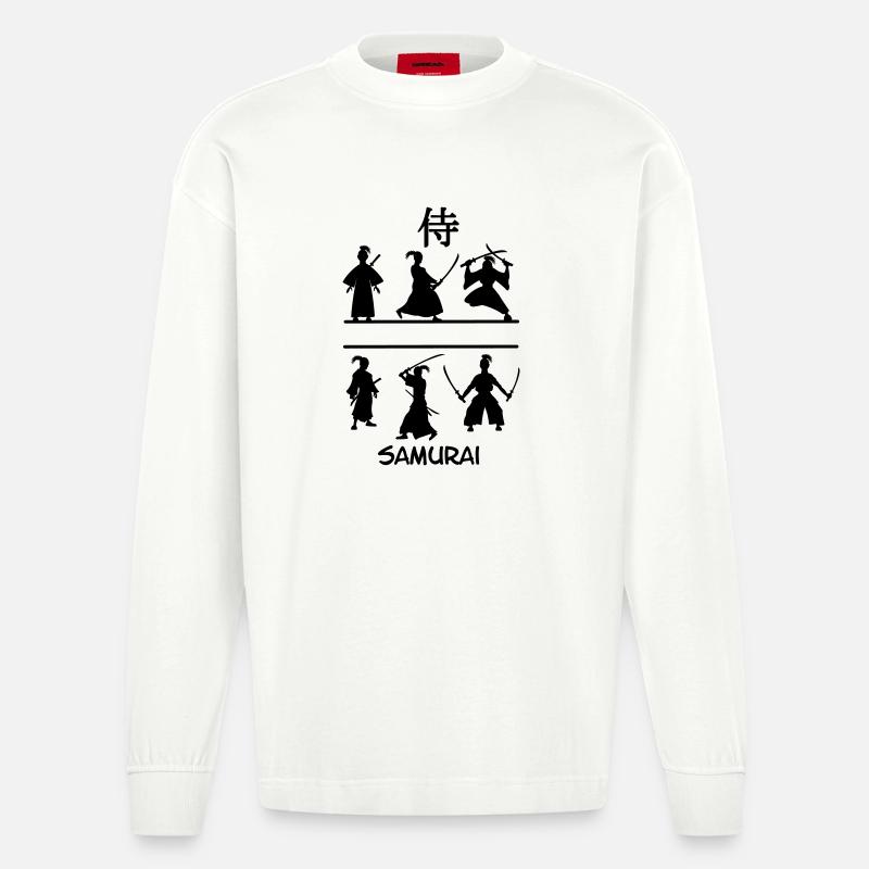 Samurai mit Schwertern - Heavyweight Oversized Organic Langarmshirt Made in EU - OFF WHITE
