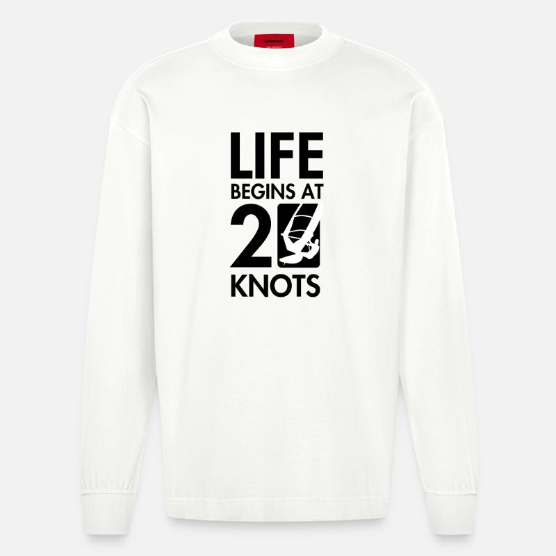 Windsurfen, das Leben beginnt bei 20knt - Heavyweight Oversized Organic Langarmshirt Made in EU - OFF WHITE