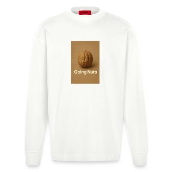 Witziges Walnuss Motiv - Heavyweight Oversized Organic Langarmshirt Made in EU - OFF WHITE - Vorne
