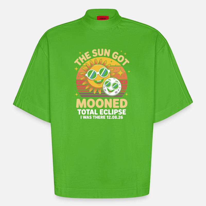 Sun Moon Eclipse with Glasses - Heavyweight Oversized Organic Boxy T-Shirt Made in EU - Apple Neon