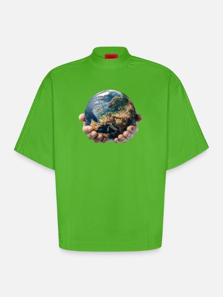 Earth in Hands: Global Responsibility - Heavyweight Oversized Organic Boxy T-Shirt Made in EU - Apple Neon