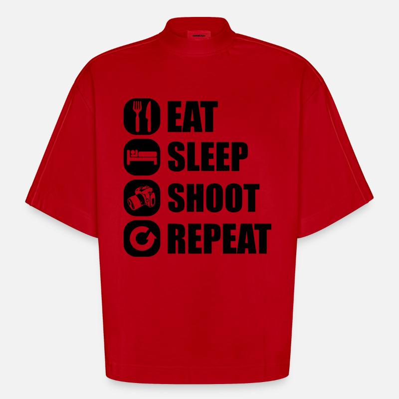 eat_sleep_shoot_repeat_5_1f - T-shirt bio épais oversize Boxy fabriqué en UE - rouge