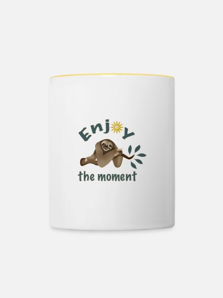 Faultier auf Ast - Tasse zweifarbig - Weiß/Gelb