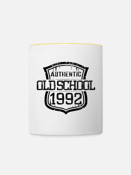 Authentische alte Schule 1992 - Tasse zweifarbig - Weiß/Gelb