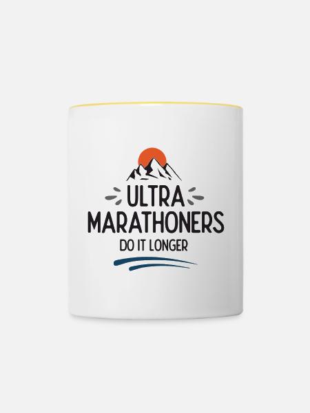 Ultra-Marathonläufer machen es länger - Tasse zweifarbig - Weiß/Gelb