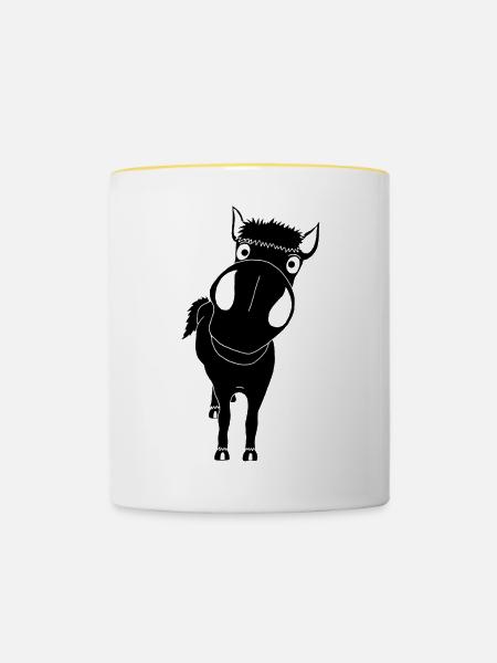Nahaufnahme eines schwarzen Pferdes - Tasse zweifarbig - Weiß/Gelb