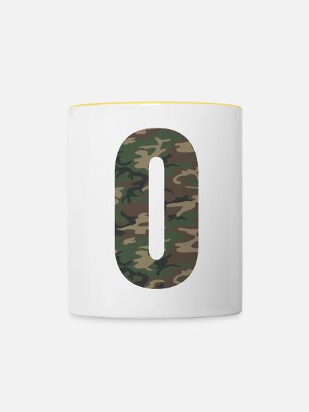 Harte Nummer 0 im Tarnmuster! - Tasse zweifarbig - Weiß/Gelb