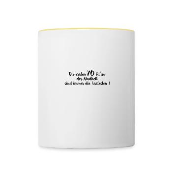 die ersten 70 Jahre der Kindheit 70. Geburtstag - Tasse zweifarbig - Weiß/Gelb - Vorne