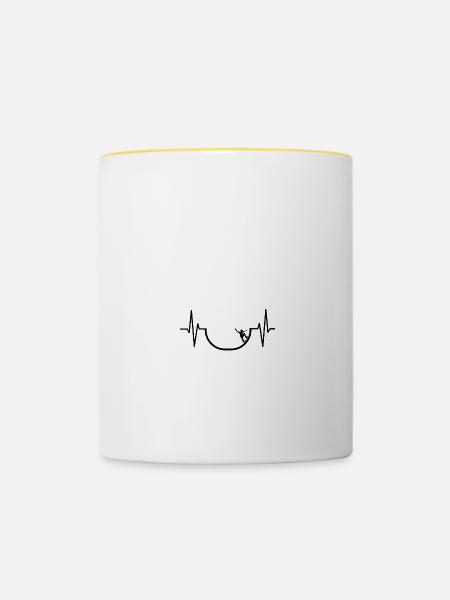 Skateboard Halfpipe Skateboarder - Tasse zweifarbig - Weiß/Gelb