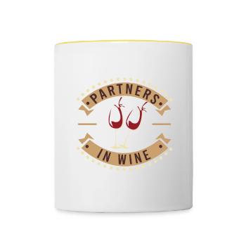 Wein T-Shirt Geschenk - Tasse zweifarbig - Weiß/Gelb - Vorne