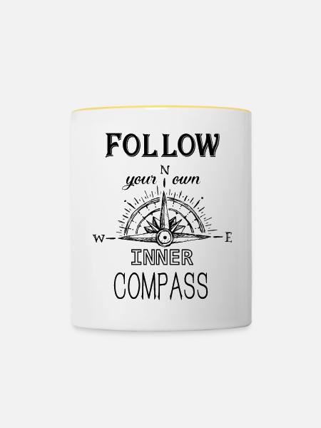 Follow Compass - Tasse zweifarbig - Weiß/Gelb