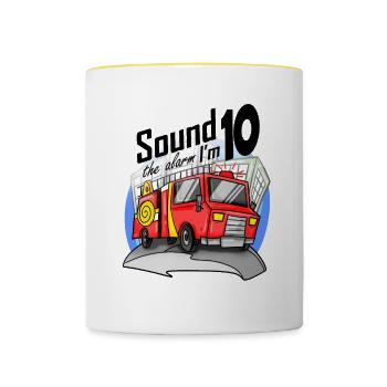 10 ans Jeune voiture de pompiers - Mug contrasté - blanc/jaune - Devant