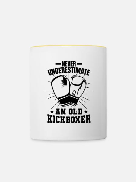 Kickboxer Opa - Tasse zweifarbig - Weiß/Gelb