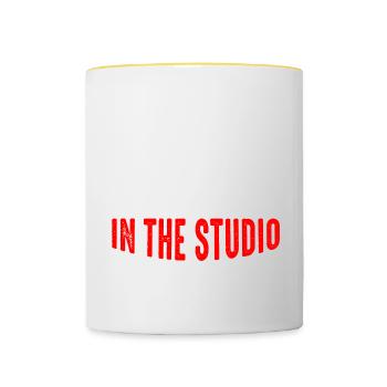 Célibataire, Marié, En Studio 6 - Mug contrasté - blanc/jaune - Devant
