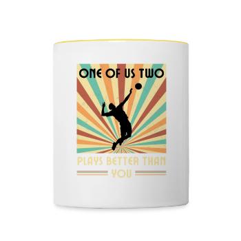 Einer Von Uns Beiden Spielt Besser Volleyball Als - Tasse zweifarbig - Weiß/Gelb - Vorne