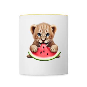 Un bébé lion mange de la pastèque - Mug contrasté - blanc/jaune - Devant
