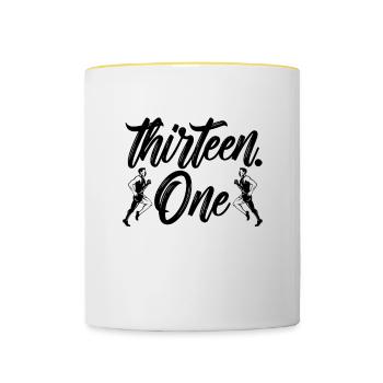 Treize marathoniens athlétiques d’un demi-marathon - Mug contrasté - blanc/jaune - Devant