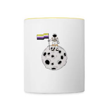 Astronaute non binaire sur la lune Drapeau non binaire - Mug contrasté - blanc/jaune - Devant