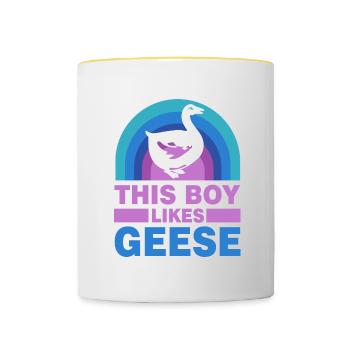 Un garçon aime les jolies oies citation ironique - Mug contrasté - blanc/jaune - Devant