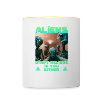 Alien Selfie - Aliens don't believe - Contrasting Mug - white/yellow - Front