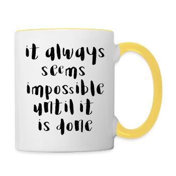 citations citation motivation inspiration impossible - Mug contrasté - blanc/jaune - Droite