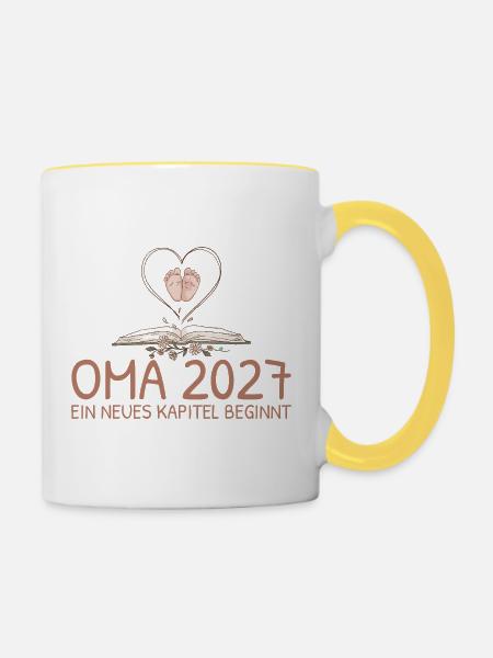 Oma 2027 Ein neues Kapitel beginnt - Tasse zweifarbig - Weiß/Gelb