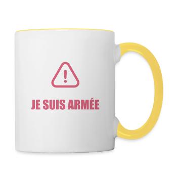 Attention, Je Suis Armée De Blagues Cinglantes ! - Mug contrasté - blanc/jaune - Droite