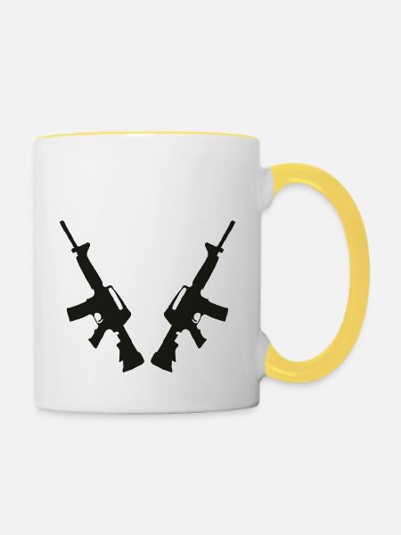 m16 2mal andere position - Tasse zweifarbig - Weiß/Gelb