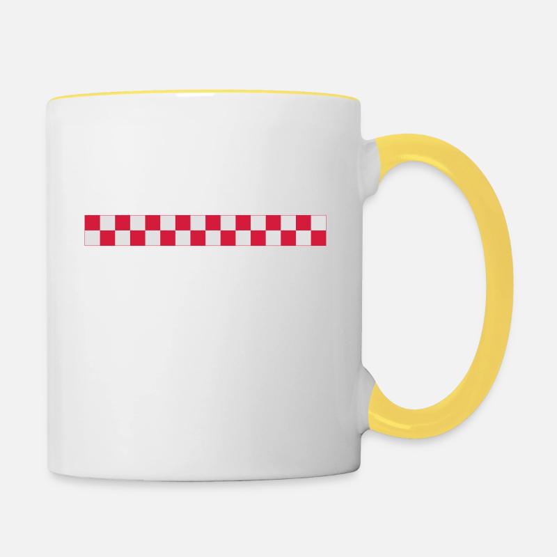 Croatia chessboard - Contrasting Mug - white/yellow