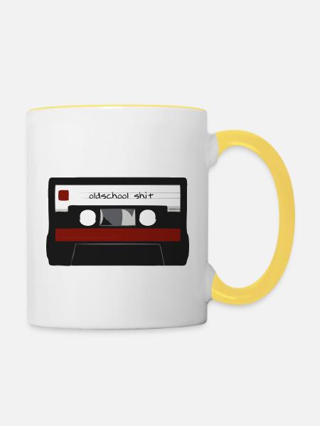 oldschool shit kasette - Tasse zweifarbig - Weiß/Gelb