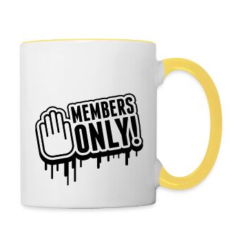 members_only_tr1 - Contrasting Mug - white/yellow - Right
