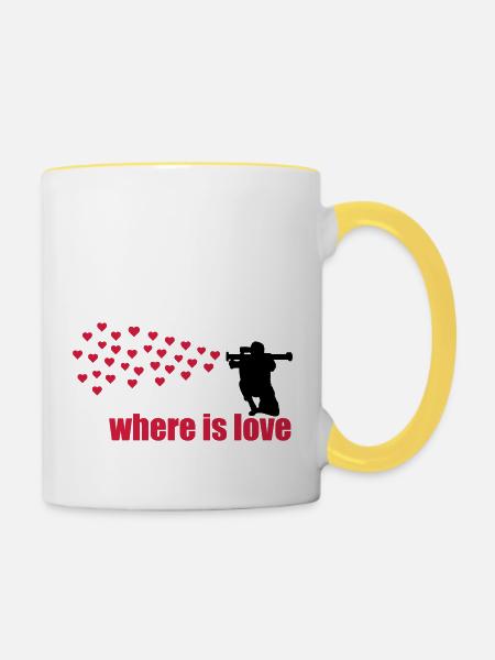 where is love - Tasse zweifarbig - Weiß/Gelb