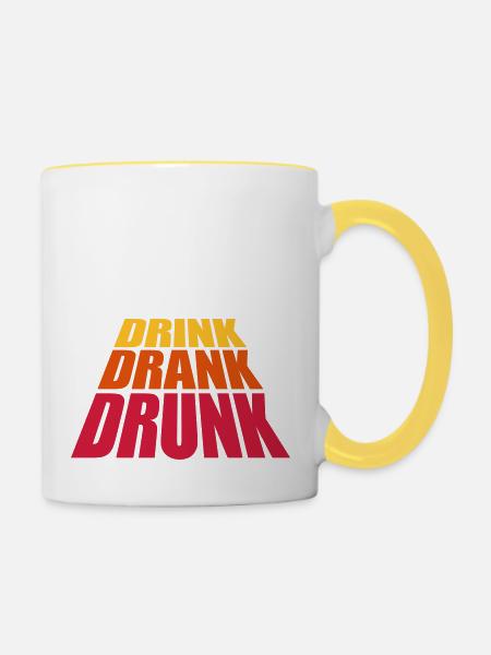 drink drank drunk Zitat - Tasse zweifarbig - Weiß/Gelb