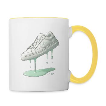 Schuhmit pastellgrüner Farbe runter fließend. - Tasse zweifarbig - Weiß/Gelb - Rechts