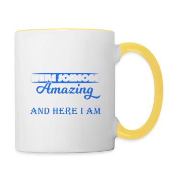 Once In A While Someone Amazing Comes Along And - Tasse zweifarbig - Weiß/Gelb - Rechts