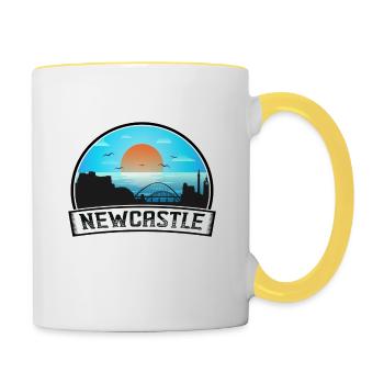 Newcastle England Skyline Vintage Sunset Travel So - Contrasting Mug - white/yellow - Right