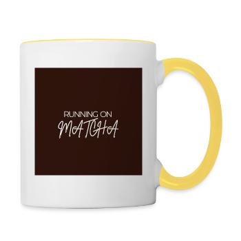 "RUNNING ON MATCHA" Graphic Tee Design - Mug contrasté - blanc/jaune - Droite