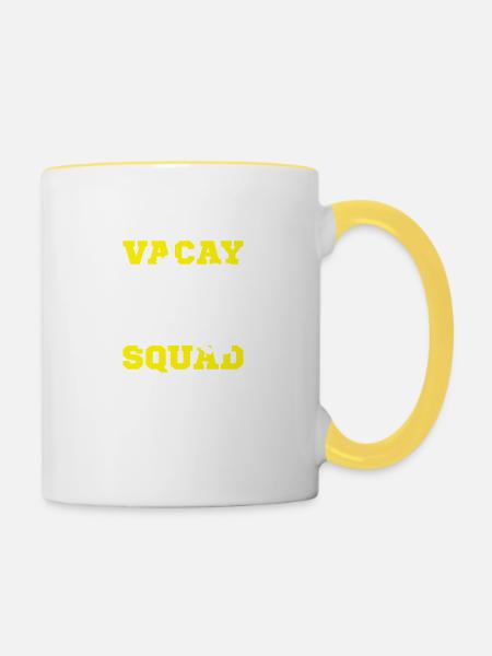 vacay squad - Tasse zweifarbig - Weiß/Gelb