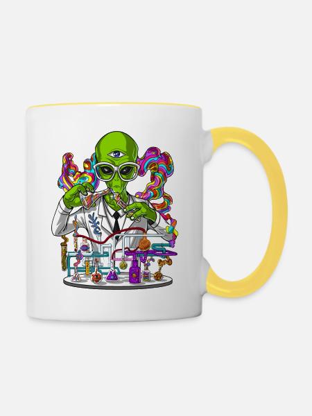 Alien Psychedelic Scientist - Tasse zweifarbig - Weiß/Gelb