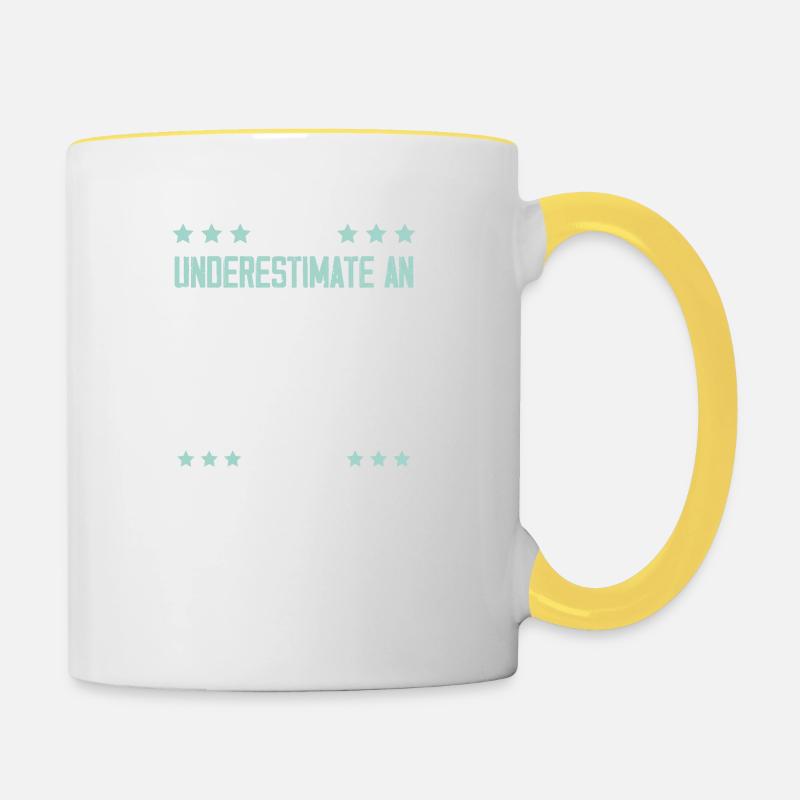 old man skiing - Contrasting Mug - white/yellow
