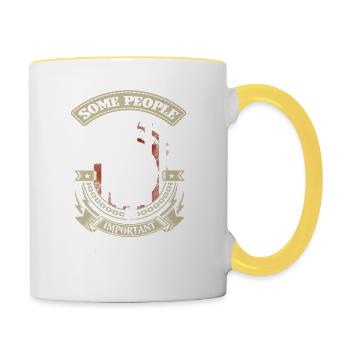 manche Leute nennen mich einen Veteranen - Tasse zweifarbig - Weiß/Gelb - Rechts