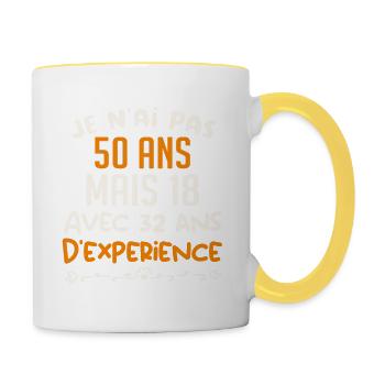 Je N ai Pas 50 ans Mais 18 ans - Mug contrasté - blanc/jaune - Droite