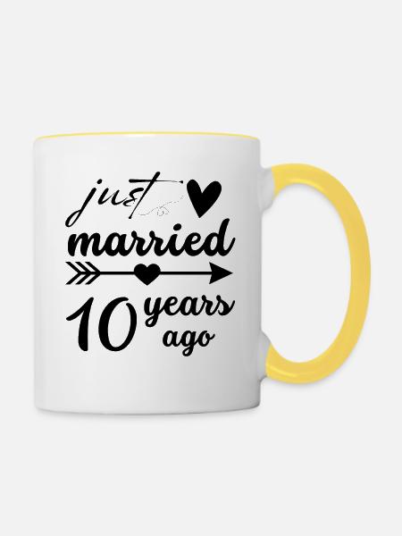 gerade verheiratet vor 10 Jahren - Tasse zweifarbig - Weiß/Gelb