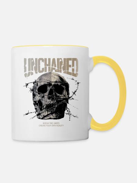 Unchained Skull Barbed Wire - Tasse zweifarbig - Weiß/Gelb