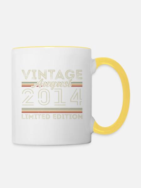 Août 2014 Légende depuis Août 2014 Millésime 2014 - Mug contrasté - blanc/jaune