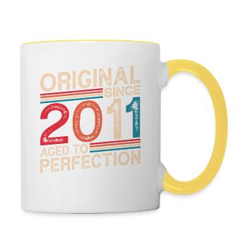 Original since 2011 aged to perfection - Contrasting Mug - white/yellow - Right