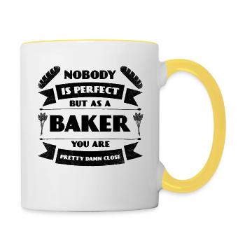 Perfekter Bäcker Bäckerei Brot Backen Gebäck - Tasse zweifarbig - Weiß/Gelb - Rechts