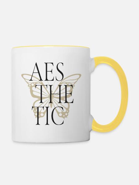 Aesthetic Butterfly Typography Tee - Tasse zweifarbig - Weiß/Gelb
