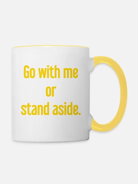 Marchez avec ou sur le côté - Mug contrasté - blanc/jaune